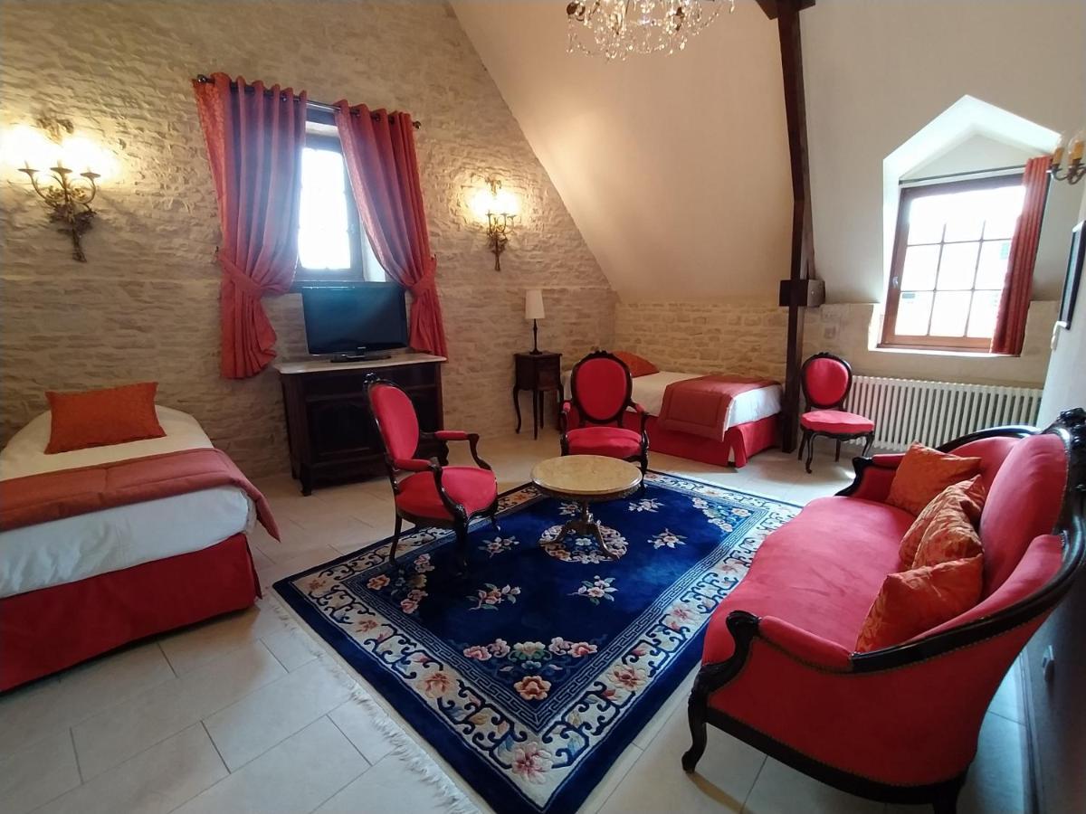 Hotel Le Manoir De Mathan Crepon A La Campagne 5 Mn D'Arromanches Et 10 Mn De Bayeux Exterior photo