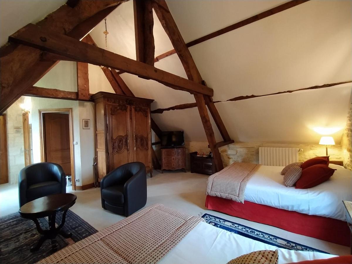 Hotel Le Manoir De Mathan Crepon A La Campagne 5 Mn D'Arromanches Et 10 Mn De Bayeux Exterior photo